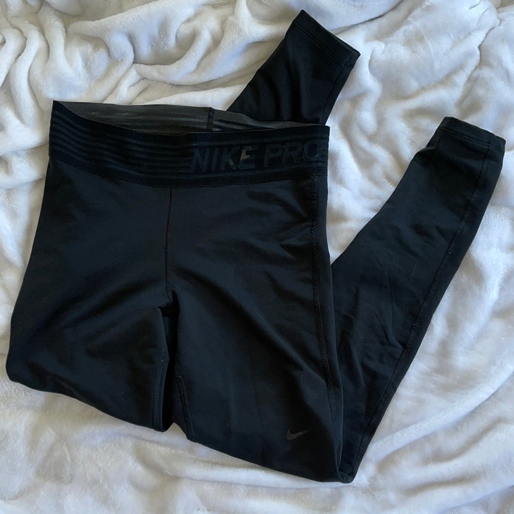 Nike leggings